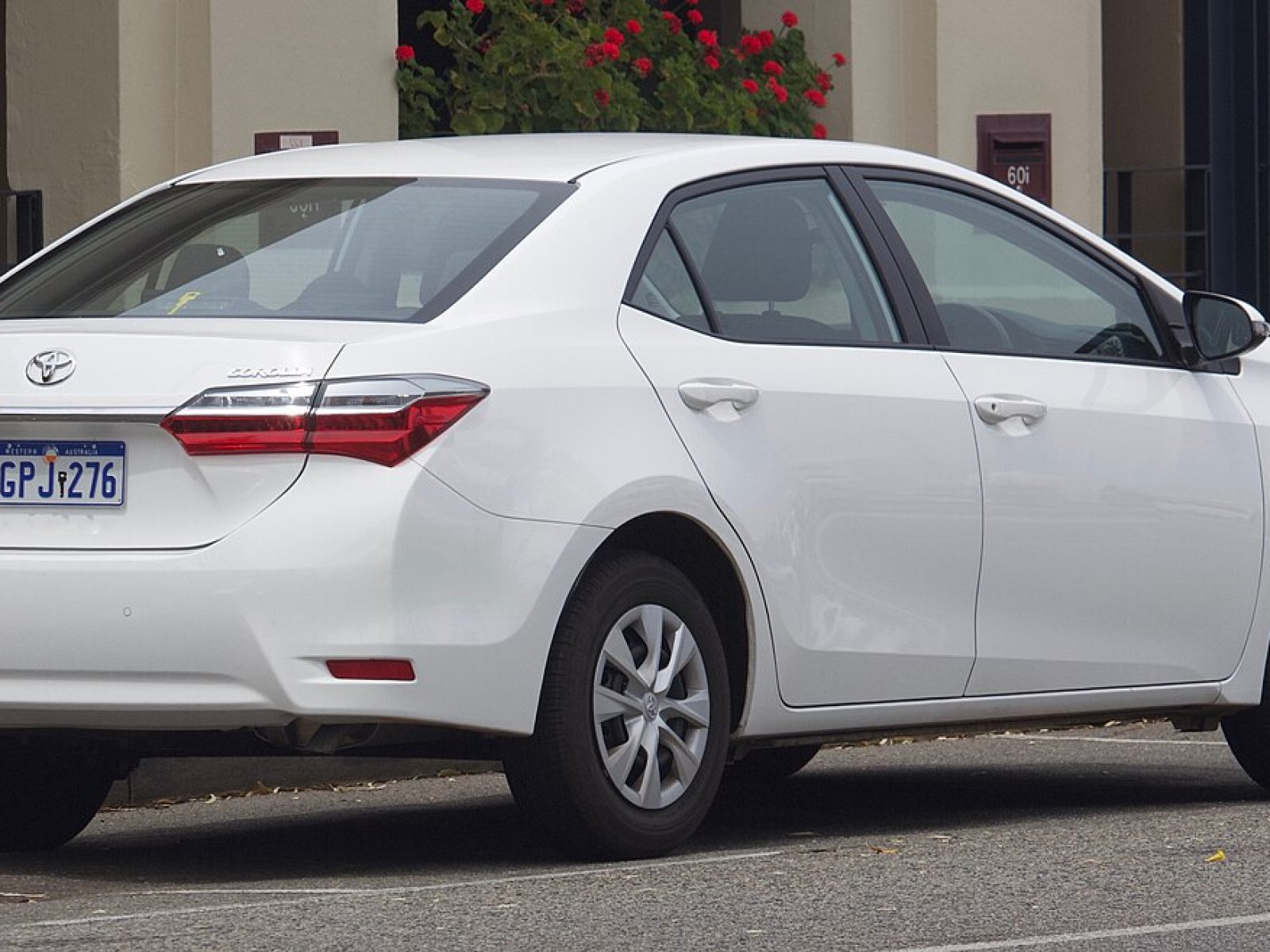 2021 Toyota Succeed — photo 4 of 6
