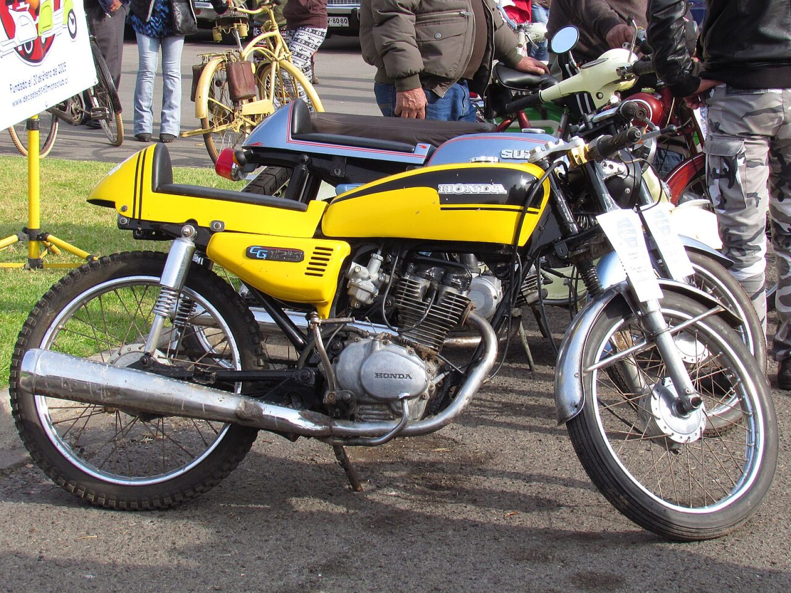 2015 Honda Motorcycles Ace CB125 — photo 3 of 11