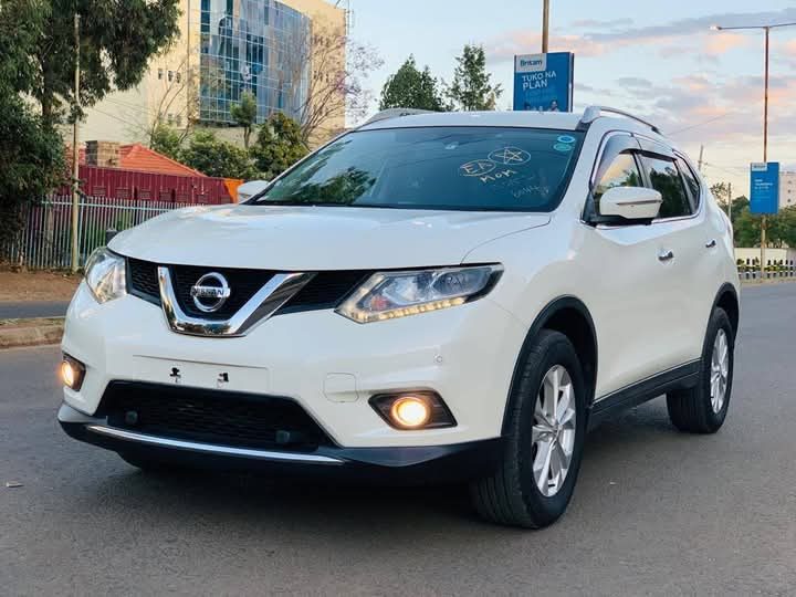 2016 Nissan X-Trail — photo 4 of 5